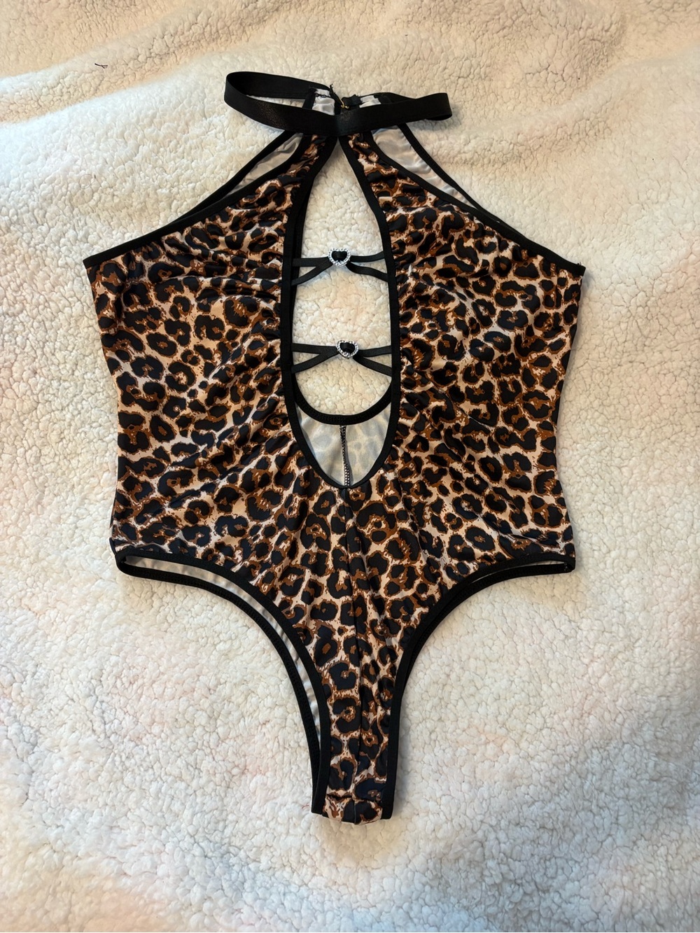 SHEIN Leopard Print Halter Chemise Bodysuit